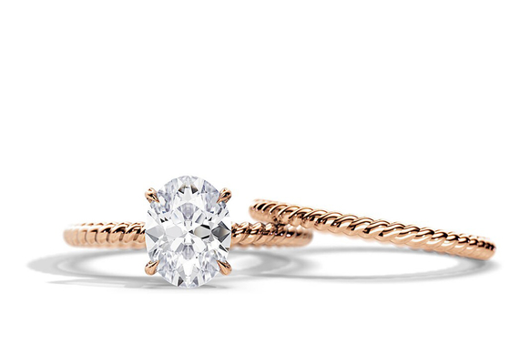 楕円形の切口9K Gold Ring 1.5ct 6×8MM With Moissanite Prong Setting Type