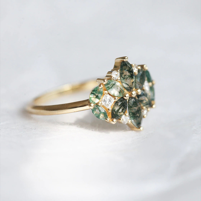 凧の形の石の自然なコケ瑪瑙の婚約指輪型のアール・デコのギフト愛