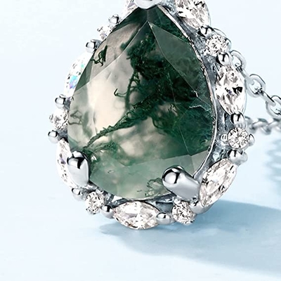 誕生日の緑の宝石の約束の結婚の宝石類のギフトのための自然なコケ瑪瑙925の純銀製の吊り下げ式のネックレス