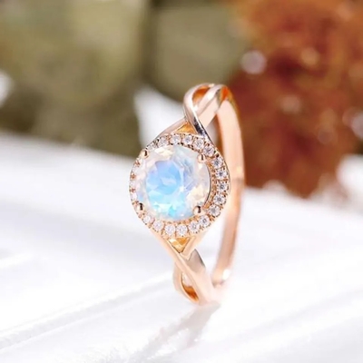 14Kローズの金の楕円形はカボション風にMoonstoneの婚約指輪のMoonstoneのハロー リング宝石類を切った