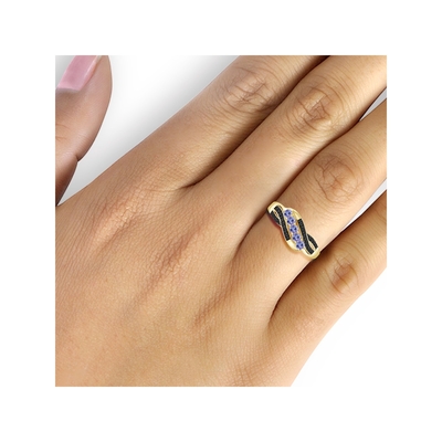 金14のカラットのホワイト ゴールド6x4mmのナシのTanzanite楕円形の自然な第一のリング-ハンドメイドの結婚指輪
