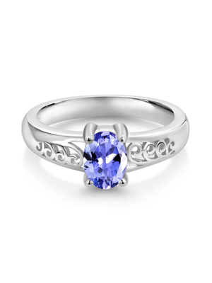 白いダイヤモンドのアクセントの純銀製リング宝石類との0.25カラットTanzanite
