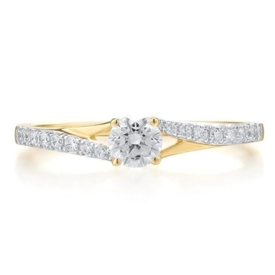 ダイヤモンド指輪1/4 ct twの円形9Kのイエロー・ゴールドの結婚指輪