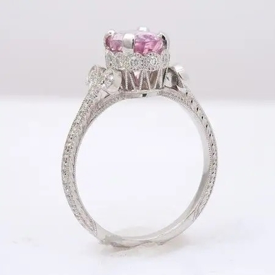 2.11カラットS925の純銀製の自然なピンクのサファイアCzリングMoissaniteの約束