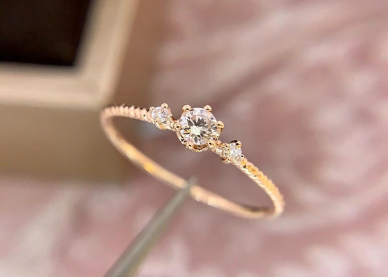 爪Setting 14k Gold Diamond Ring、0.1 Ct Diamond Ring For Gift