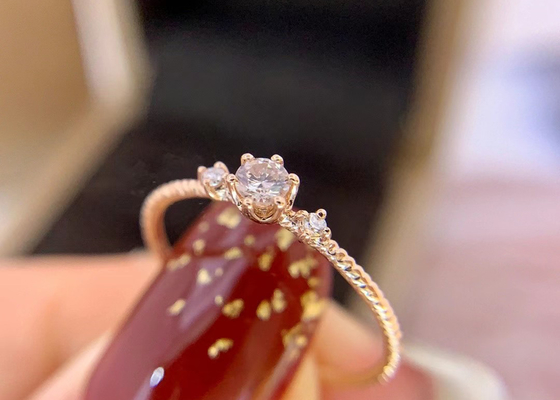 爪Setting 14k Gold Diamond Ring、0.1 Ct Diamond Ring For Gift