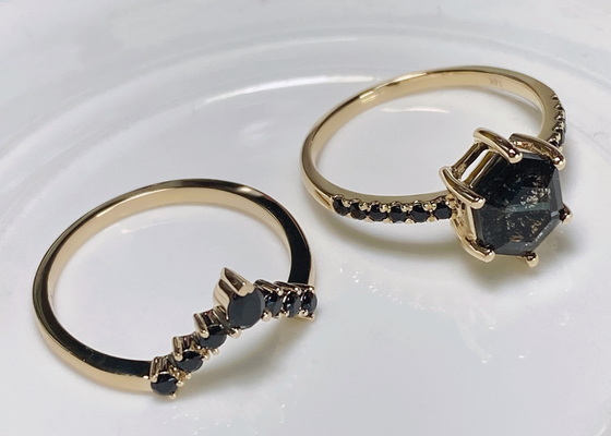 六角形Black Moissanite Engagement Ring、0.78ct 19pcs Lab Created Moissanite Engagement Rings