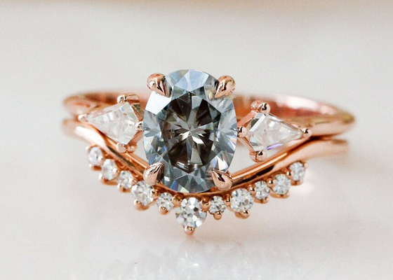 約束ODMのための1ct Lab Grown Moissanite Ring 9K Grey色