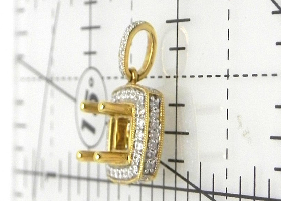 18K Yellow Gold Semi Mount Jewelry Pendant Vs1 Diamondの0.43 Carat （Ctw）