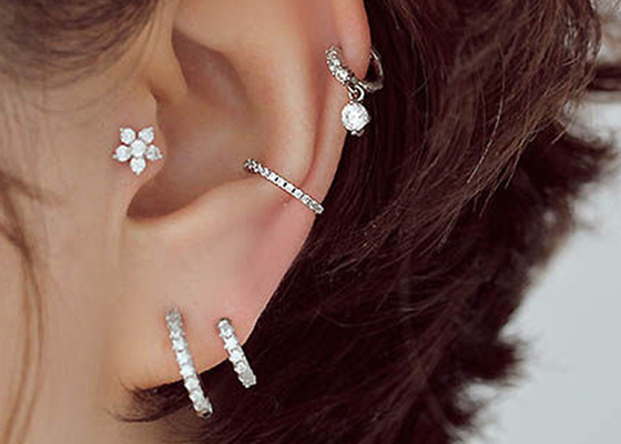 0.1ct Diamonds Tragus Piercing Ring、White Gold Nose Ring Inner Dia 8-15mm