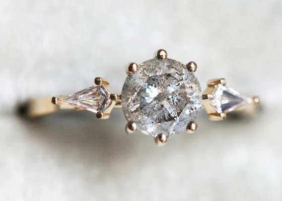 0.8ct Lab Grown Diamond Engagement Rings、9k Gold Wedding Ring ODM OEM
