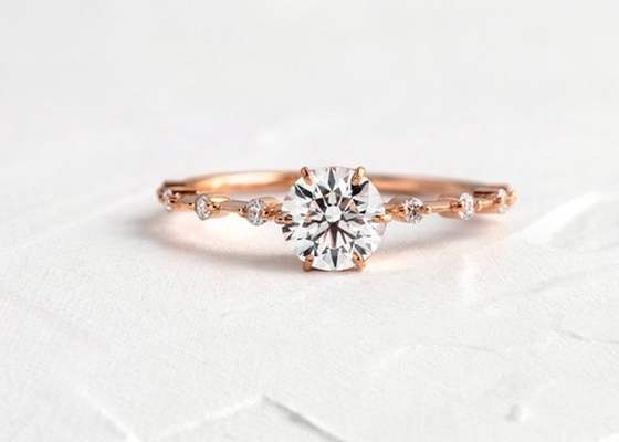 1.0ct Moissanite Diamond Rings、Round Cut Engagement Rings 6.5MM ODM