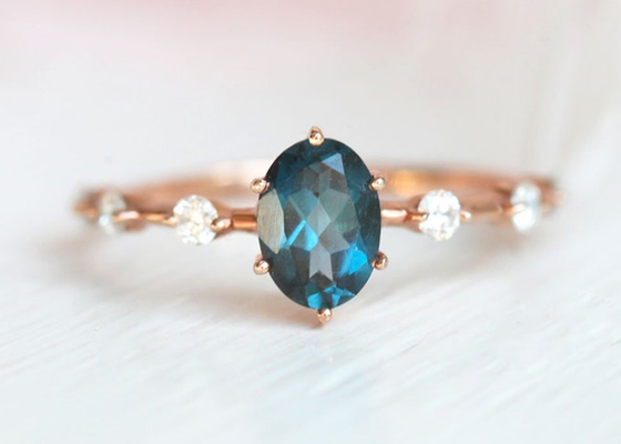 1.56ctロンドンBlue Topaz Ring、Oval Shape Diamond Ring Round Cut OEM
