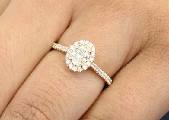 卵形18KローズGold Ring、0.50Ct Diamond Engagement Ring 6.37x4.46x2.79mm