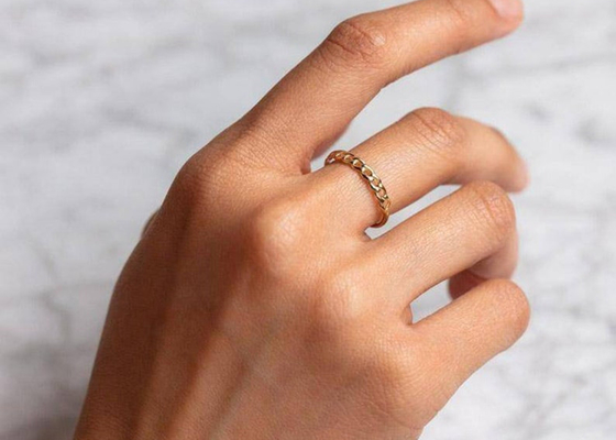 9K Gold Ring 2.0MM Dimension Prong Hand Setting Type OEMの積み重ね