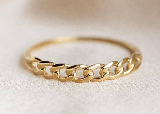 9K Gold Ring 2.0MM Dimension Prong Hand Setting Type OEMの積み重ね