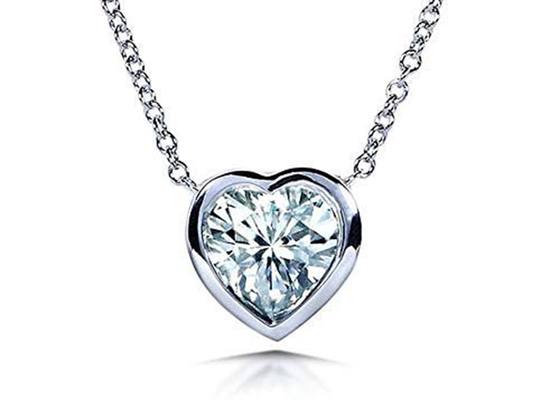 6x6mm Moissaniteの16inch 14K Gold Necklaces Heartの斜面様式